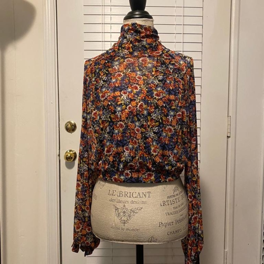 Free People crop top Floral lace turtleneck sheer mesh stretch fabric